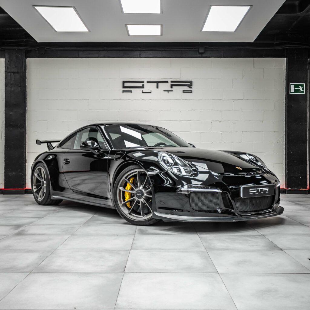 alt="Porsche 911 GT3"
