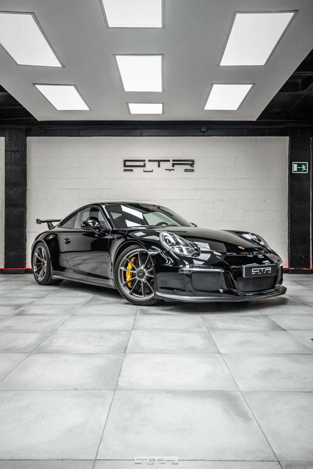 alt="Porsche 911 GT3"